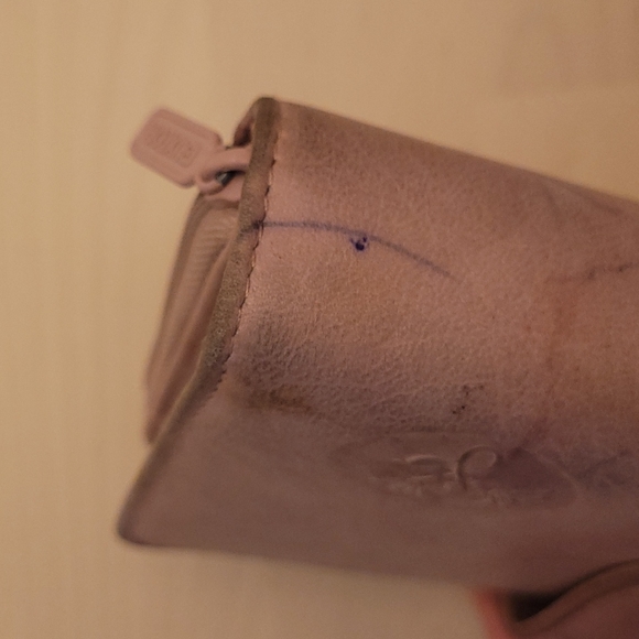Buxton Light Pink Genunine Leather Wallet- See description. - Picture 6 of 17